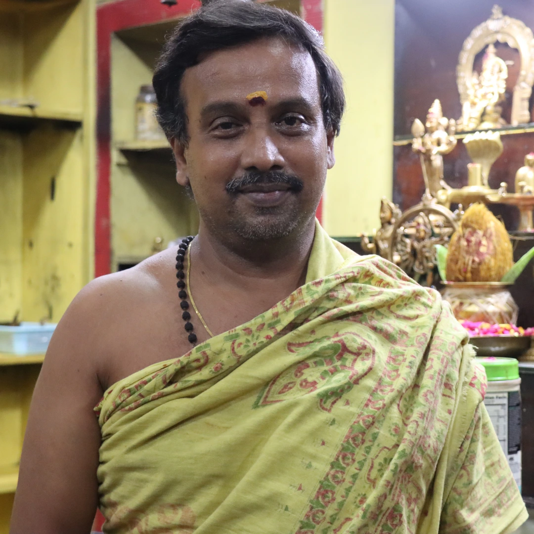 Natrajan - Vedic Priest at Aadhesh Temple